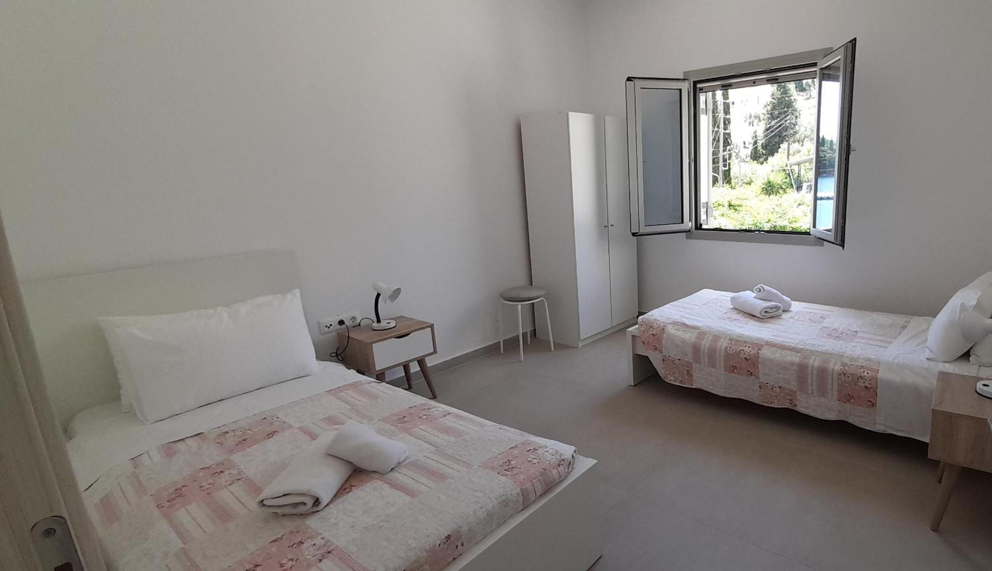 Villa Elsi Upper Apartment Kalami  Exterior photo